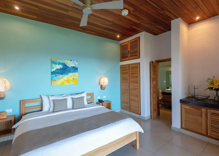 Hotel Boutique Lagarta 4*